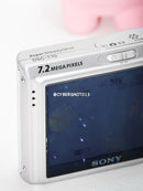 Sony Cybershot Super SteadyShot DSC-T10 com lente Carl Zeiss 7.2mpx