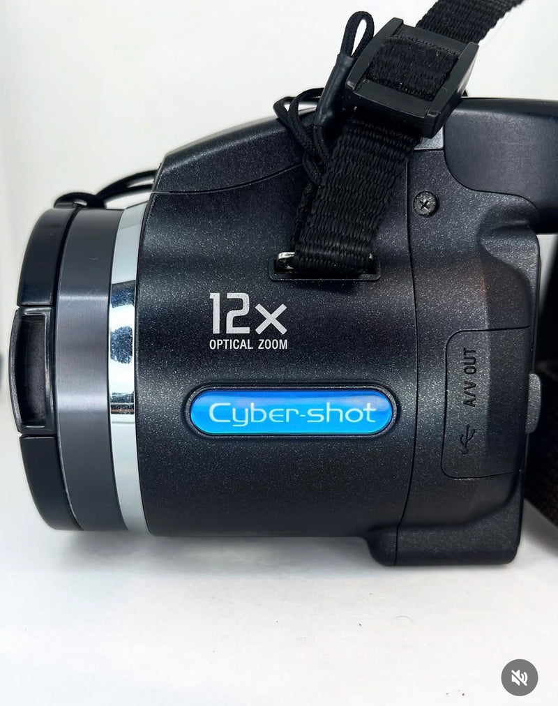 Sony Cybershot DSC-H5 7.2mpx Super SteadyShot Preta Semi