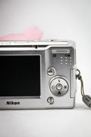 Nikon Coolpix L14 8.0mpx - PRATA