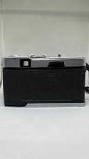 Câmera Fotográfica Analógica  Olympus Trip 35 com Lente 40mm - Preta