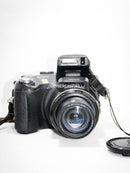 FujiFilm FinePix S7000 semi profissional 6.3 MP – PRETA