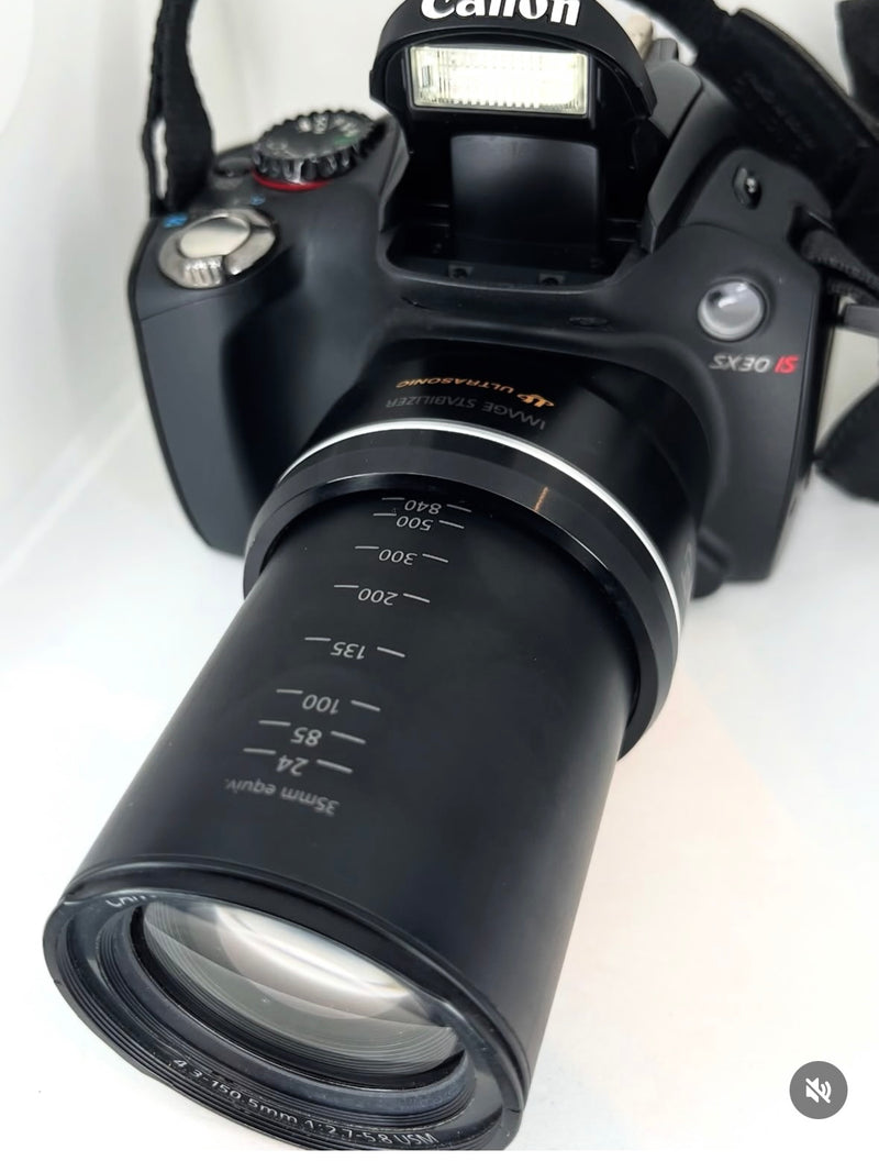 Canon PowerShot SX30 IS 14.1mpx com zoom óptico 35x