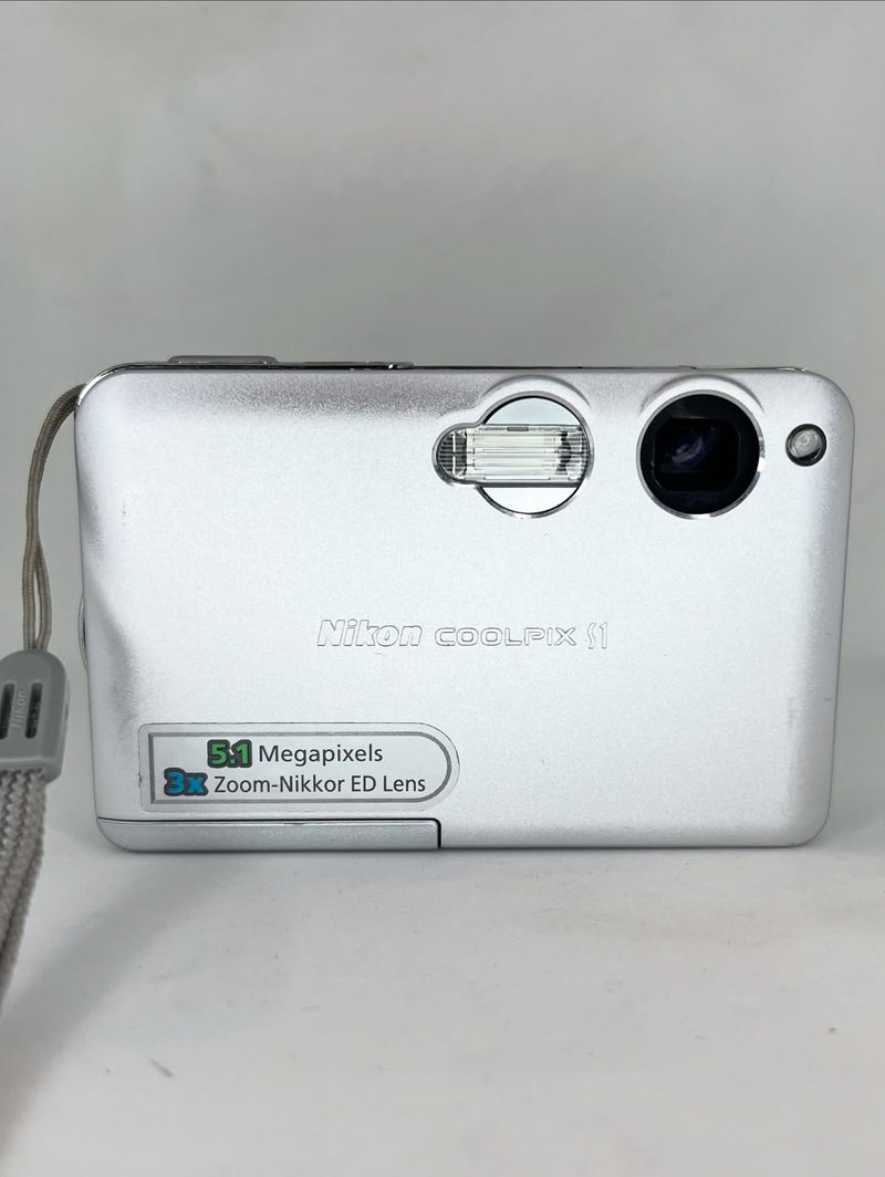 Nikon Coolpix S1 • PRATA – 5.1mpx