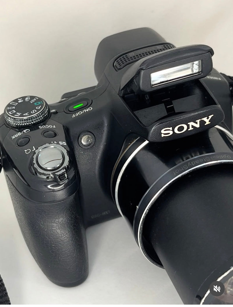 Sony Cyber-shot DSC-HX1 • PRETA - 9.1mpx com lente G e zoom potente! NA CAIXA