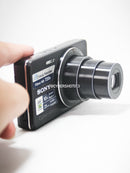 Sony Cybershot DSC-W690 Optical SteadyShot / SZ3 - 16.1MP Preta