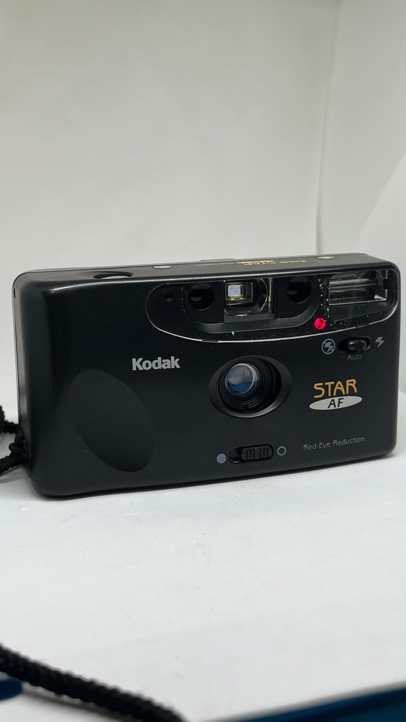 Câmera Fotográfica Analógica
 Kodak Star AF Compact 35mm Preta