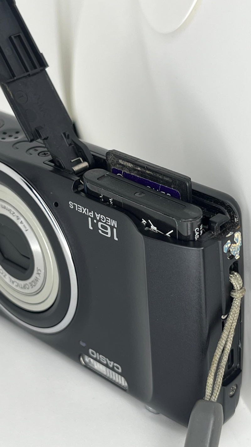 Casio QV-R300 – 16.1MP Preta