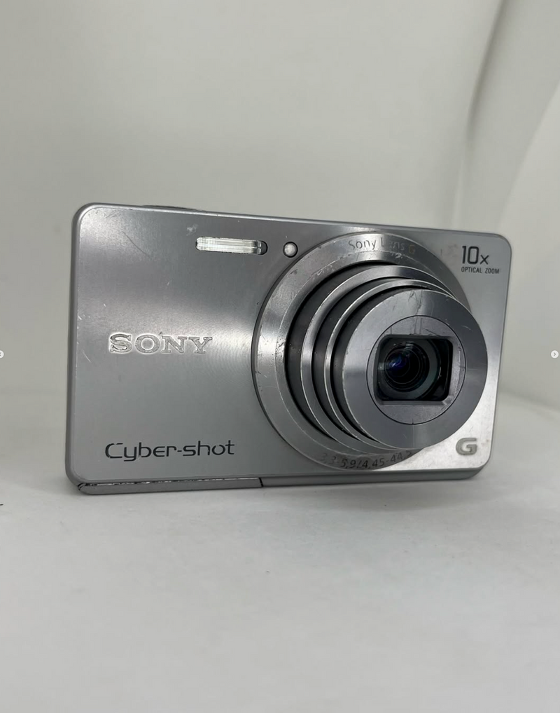 Sony CyberShot Linha G DSC-W690 16.1Mpx Prata