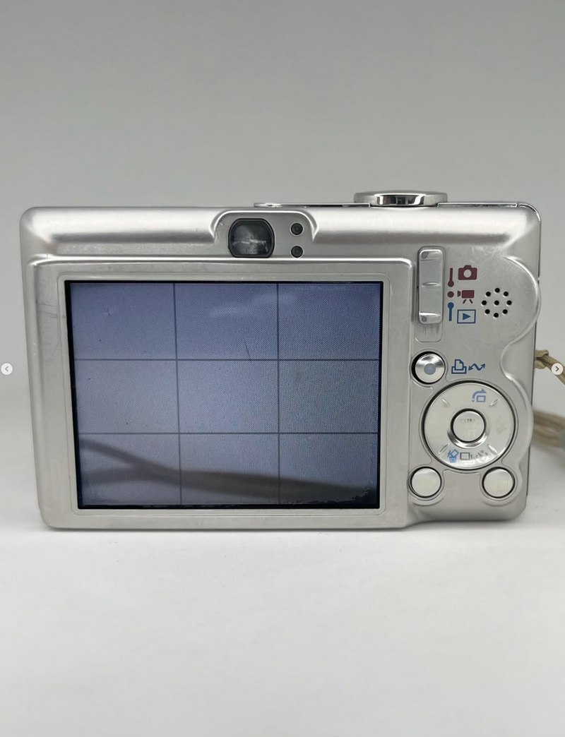 Canon PowerShot SD450 ELPH – 5.0mpx Prata